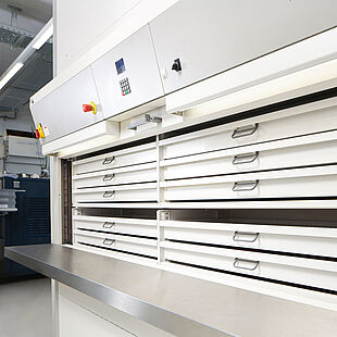 V2A Çalışma Tezgahı